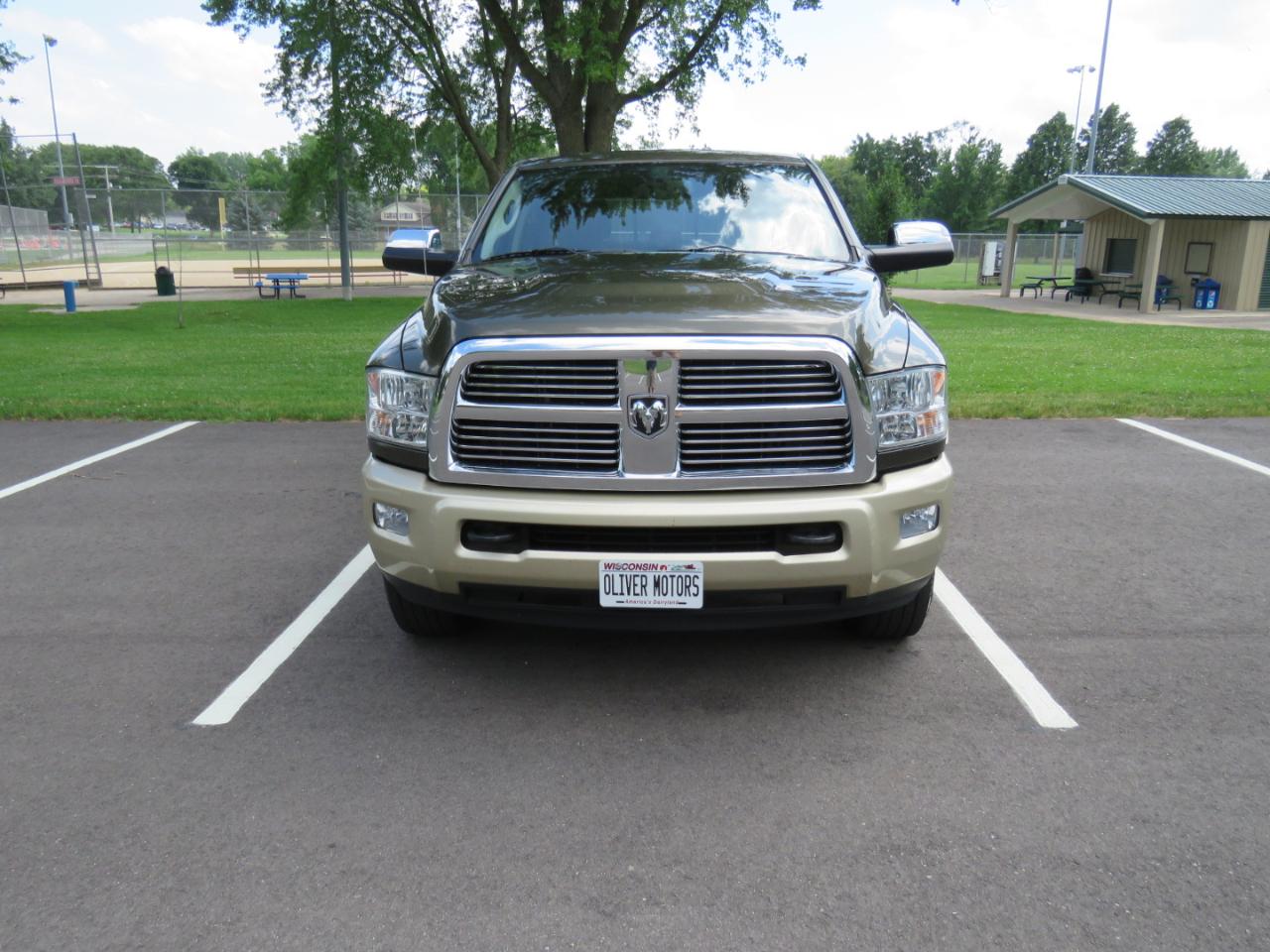 RAM 2500 Laramie Crew Cab LWB 4WD 2011