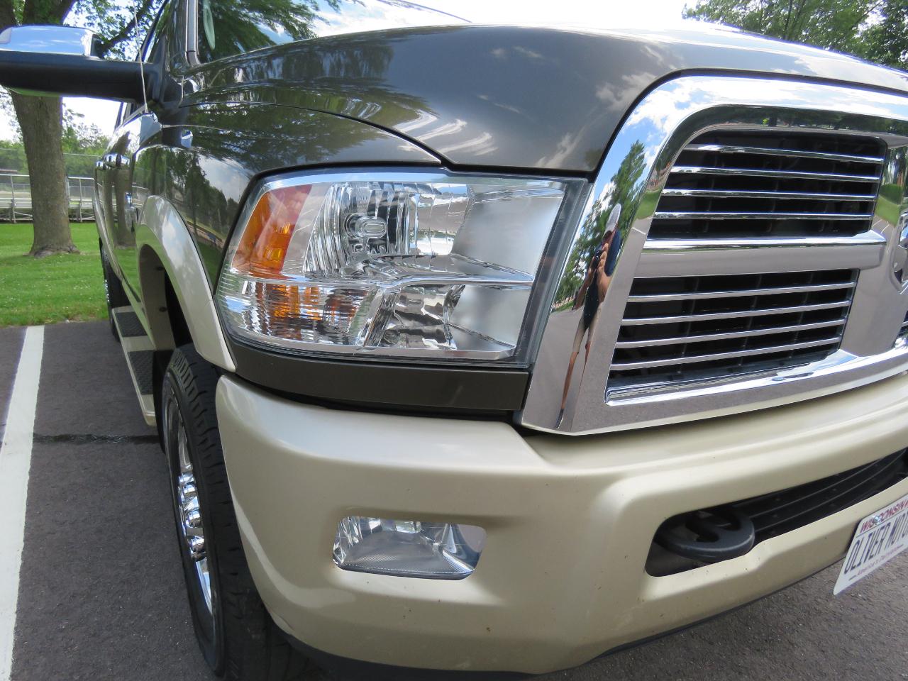 RAM 2500 Laramie Crew Cab LWB 4WD 2011