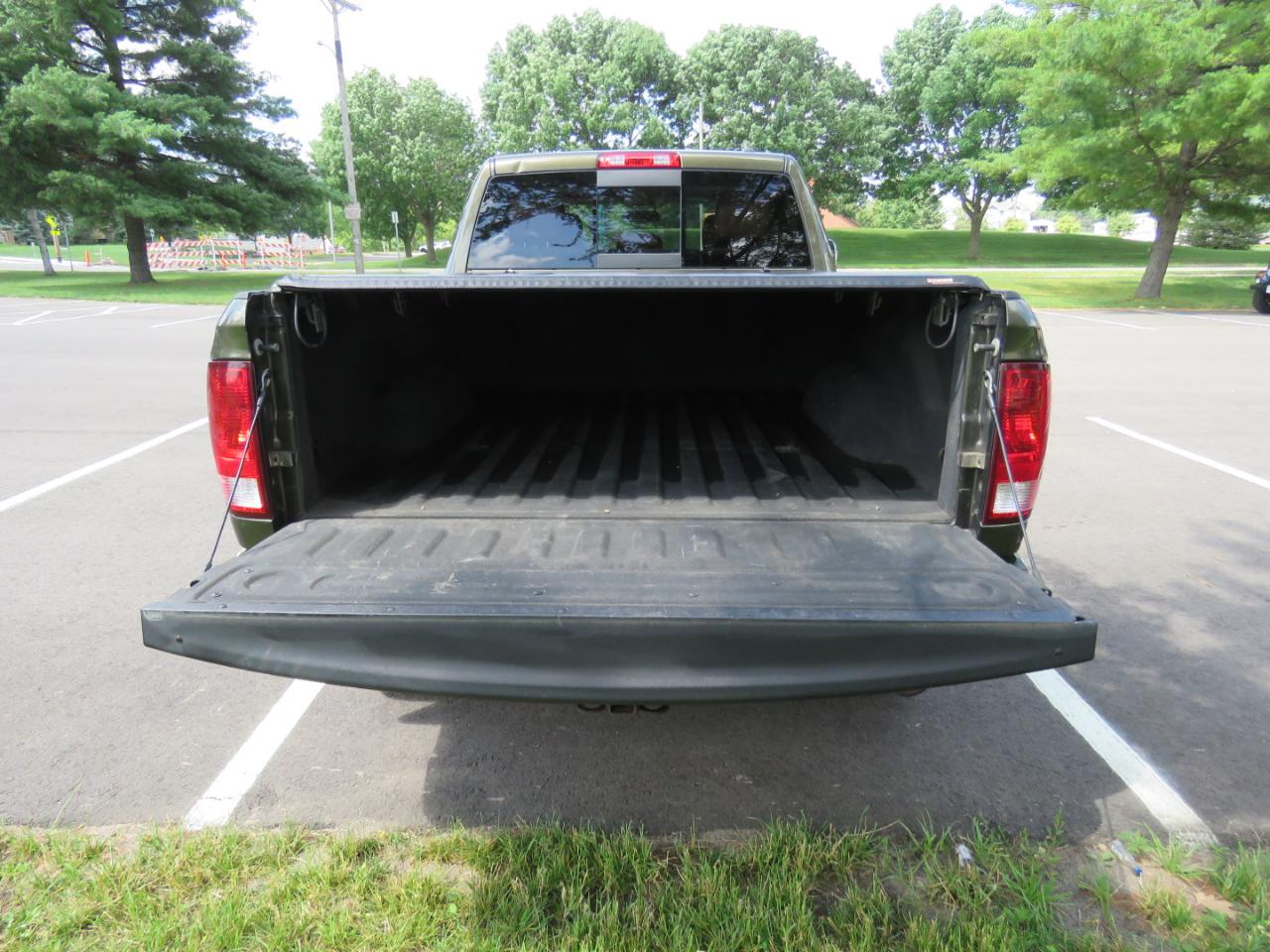 RAM 2500 Laramie Crew Cab LWB 4WD 2011