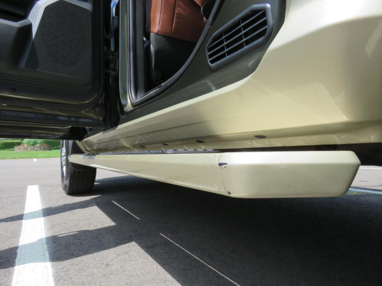 RAM 2500 Laramie Crew Cab LWB 4WD 2011