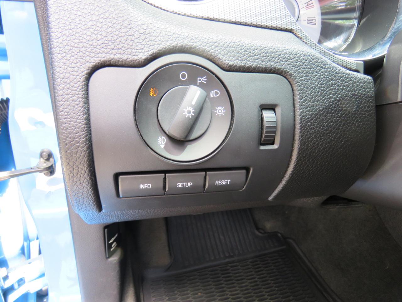 Ford Mustang GT Premium 2012