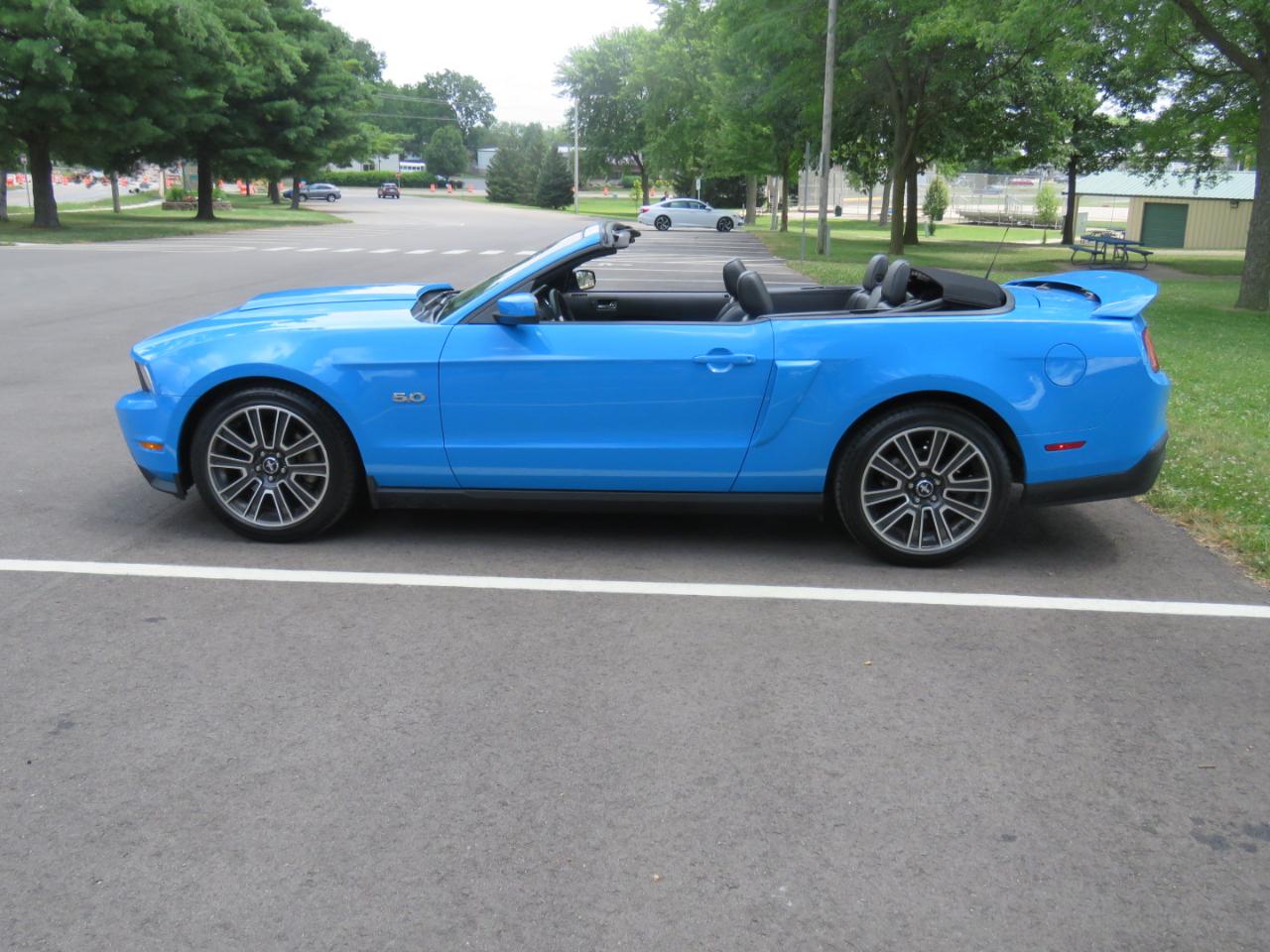 Ford Mustang GT Premium 2012