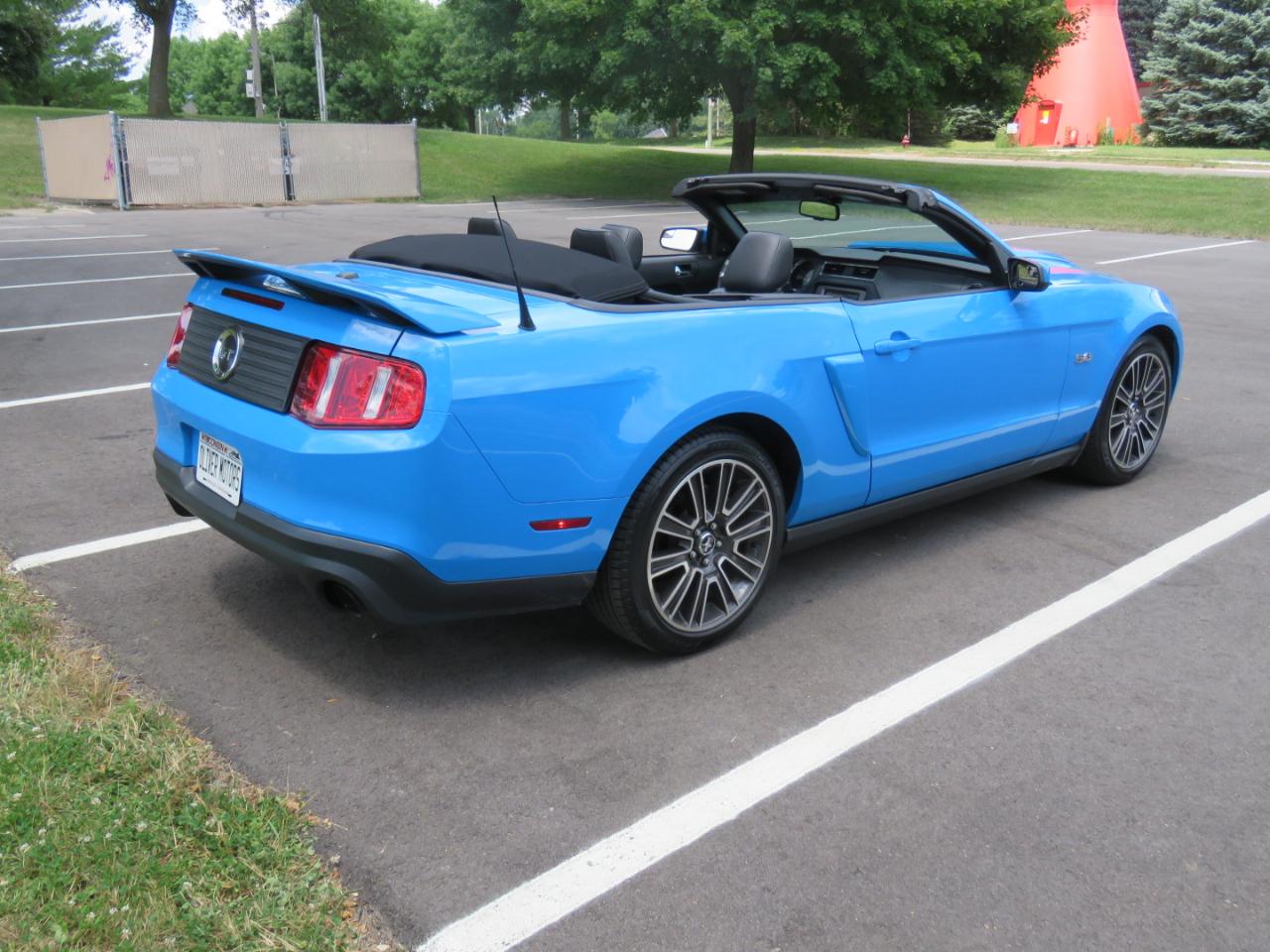 Ford Mustang GT Premium 2012