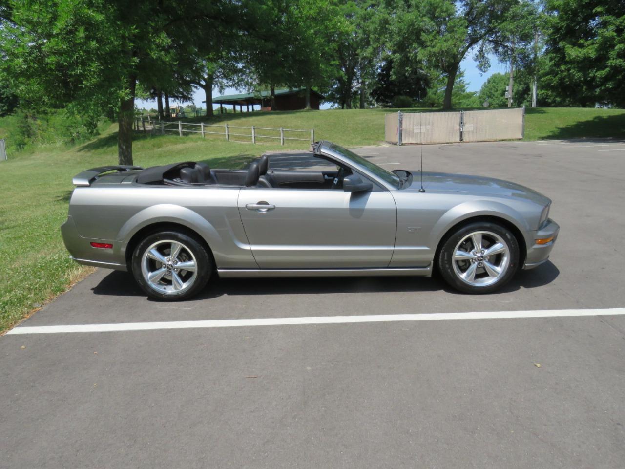 Ford Mustang GT Premium 2008