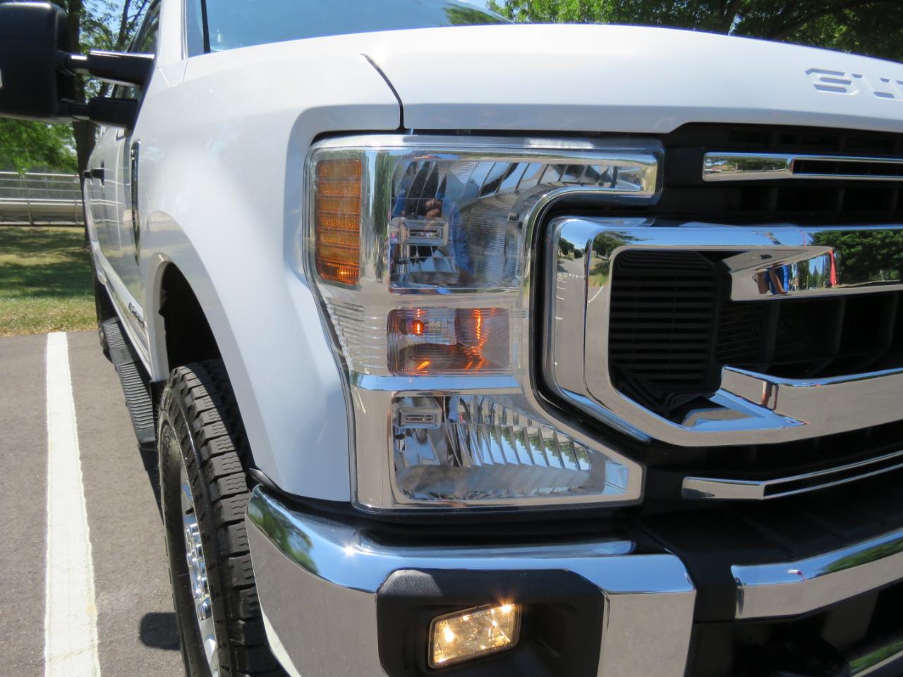 Ford F-250 SD XLT Crew Cab 4WD 2021