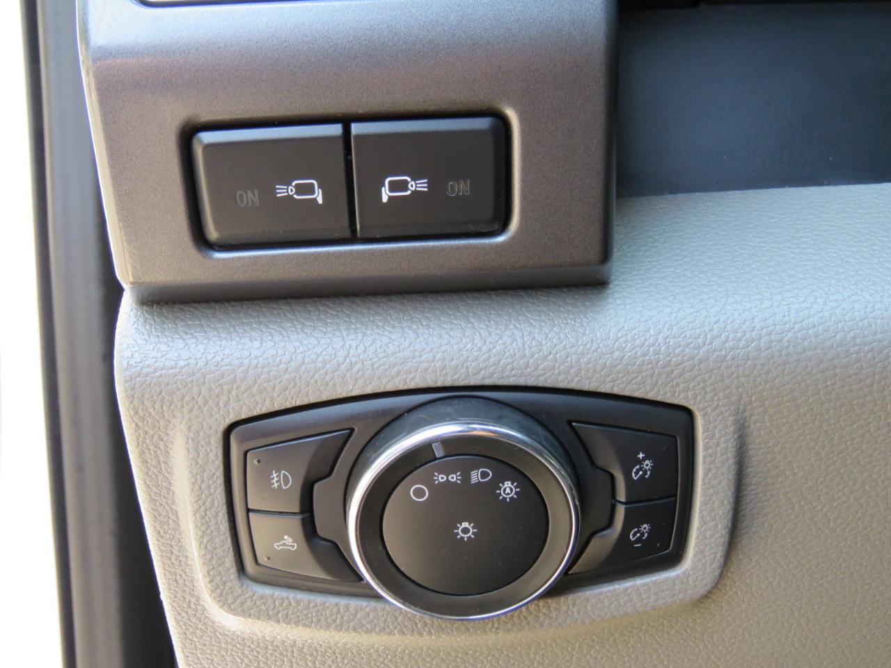 Ford F-250 SD XLT Crew Cab 4WD 2021