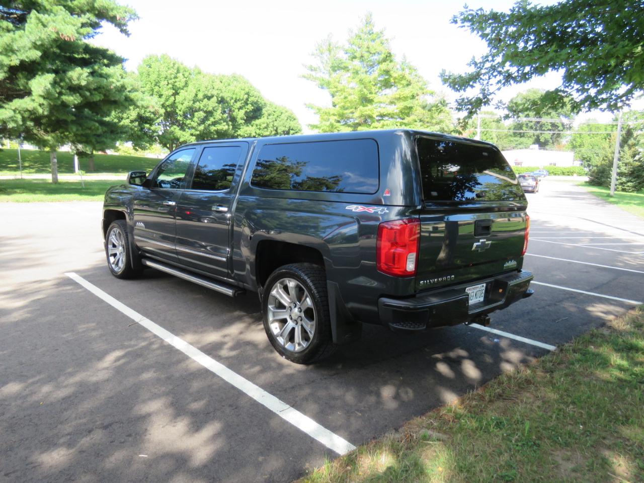 Chevrolet Silverado 1500 High Country Crew Cab Short Box 4WD 2018
