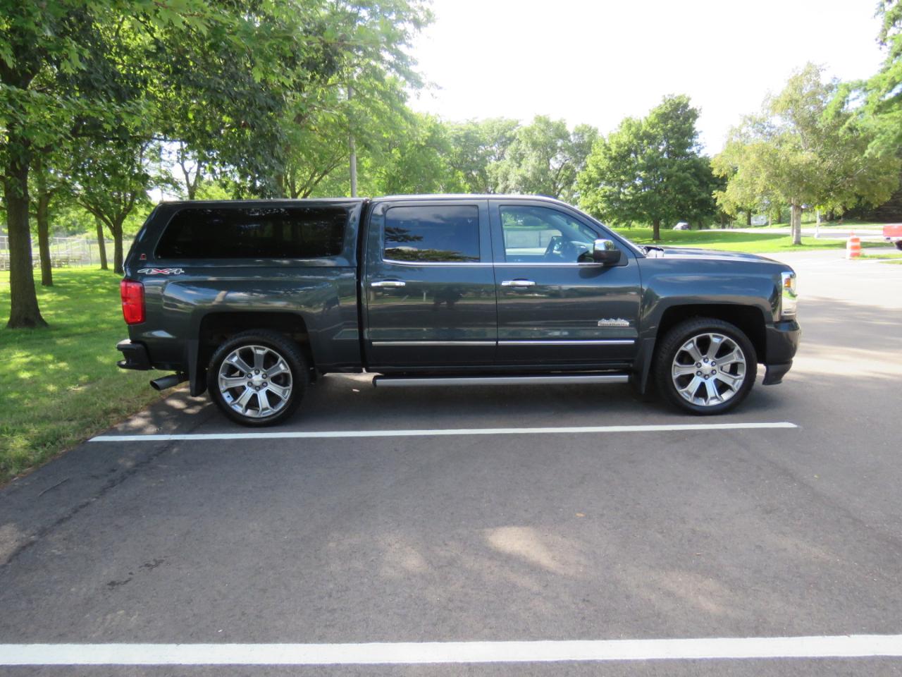 Chevrolet Silverado 1500 High Country Crew Cab Short Box 4WD 2018