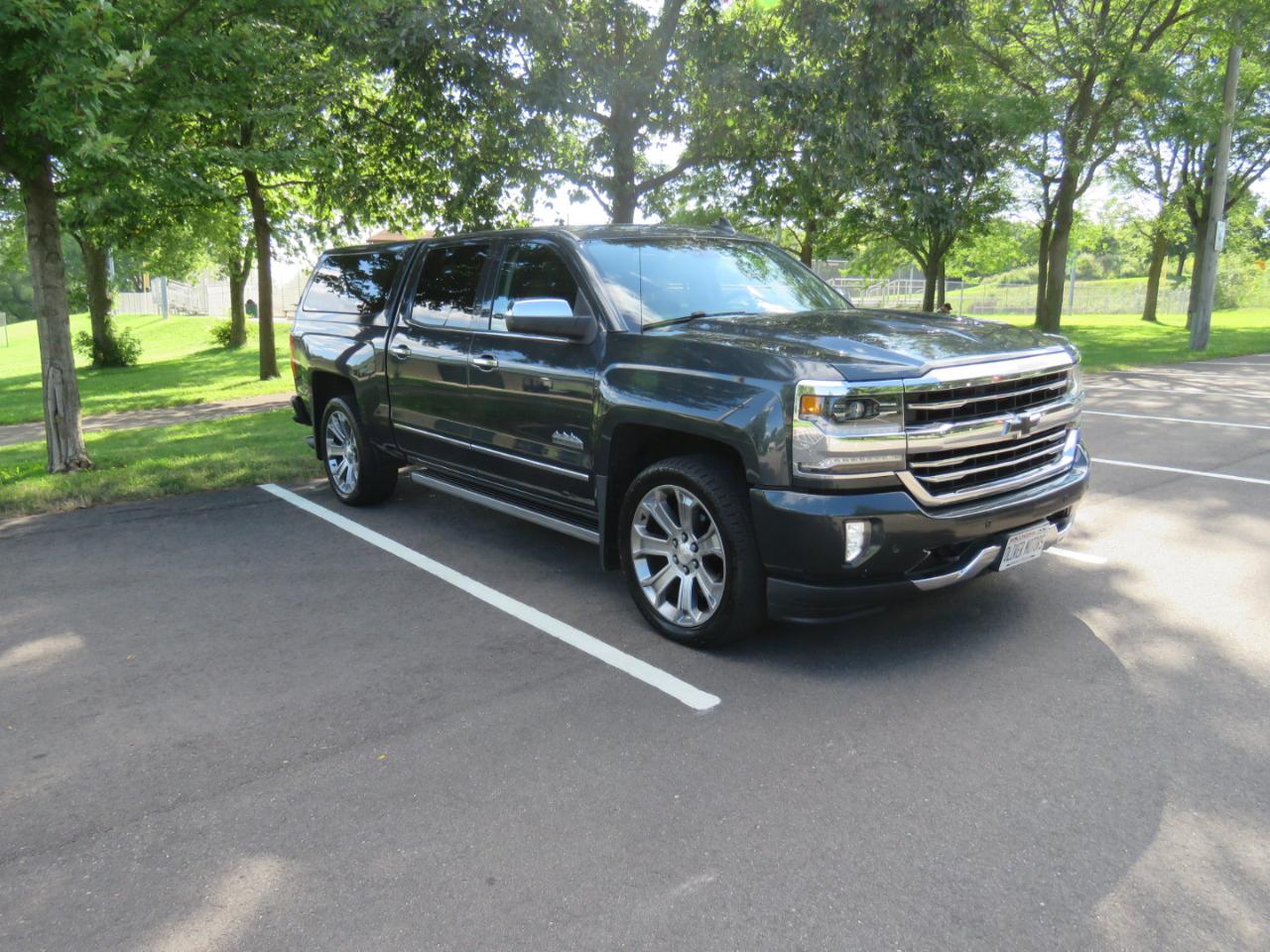 Chevrolet Silverado 1500 High Country Crew Cab Short Box 4WD 2018