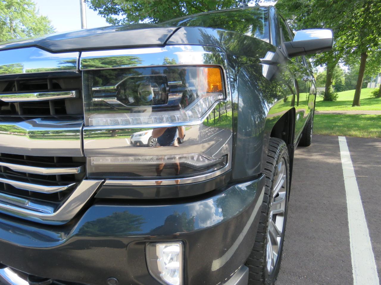 Chevrolet Silverado 1500 High Country Crew Cab Short Box 4WD 2018
