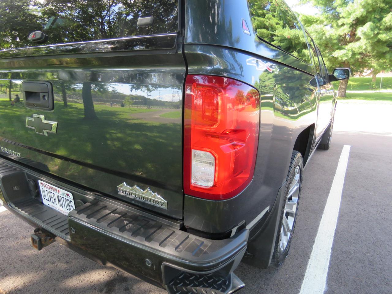 Chevrolet Silverado 1500 High Country Crew Cab Short Box 4WD 2018