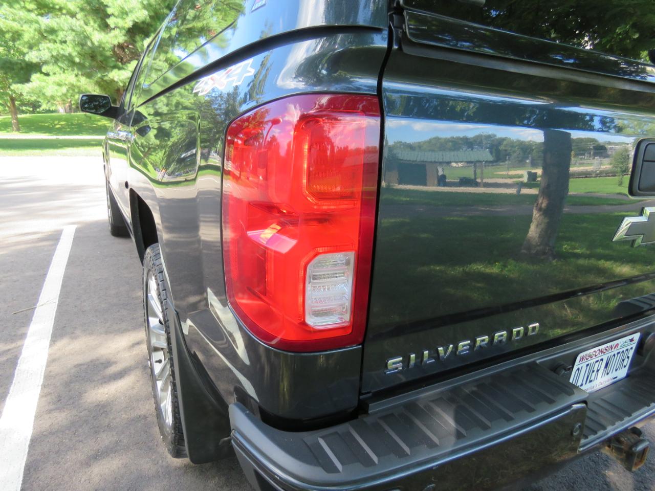 Chevrolet Silverado 1500 High Country Crew Cab Short Box 4WD 2018
