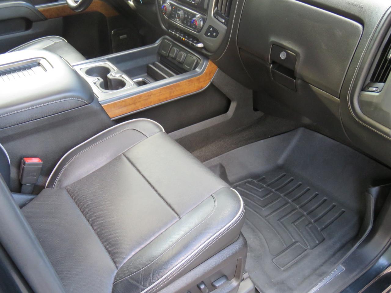 Chevrolet Silverado 1500 High Country Crew Cab Short Box 4WD 2018