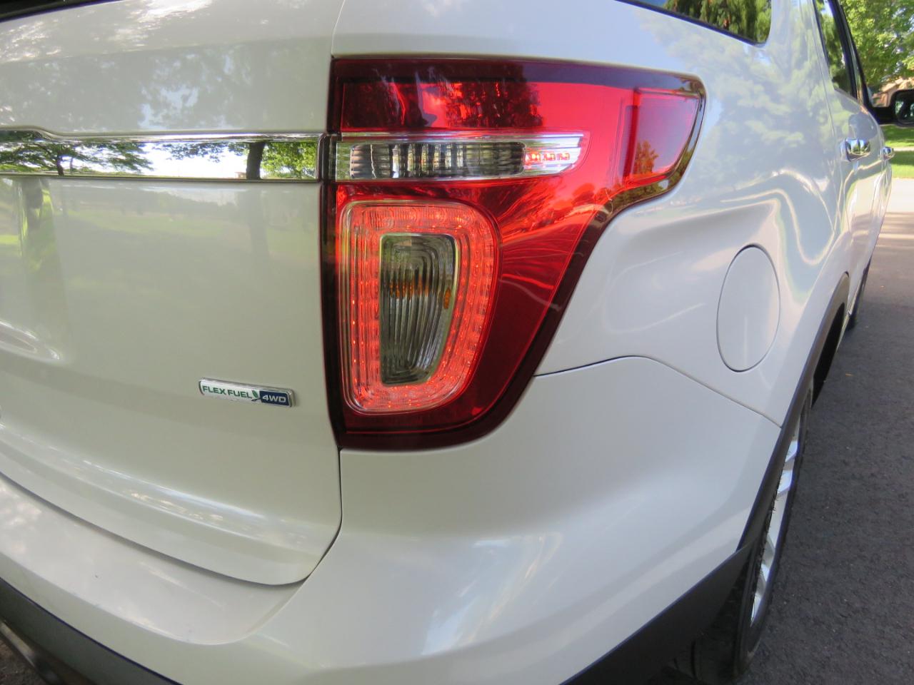 Ford Explorer XLT 4WD 2015