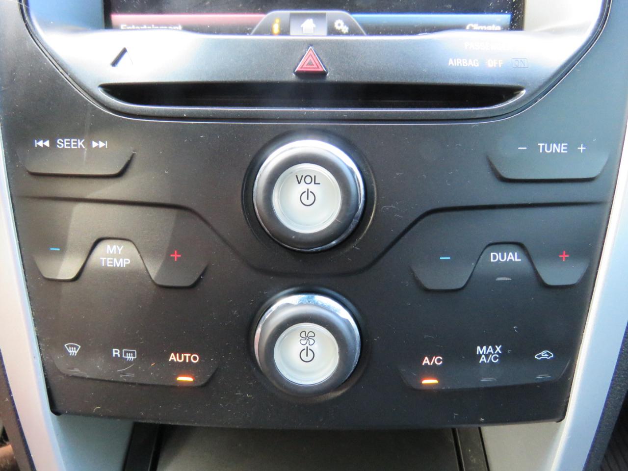 Ford Explorer XLT 4WD 2015