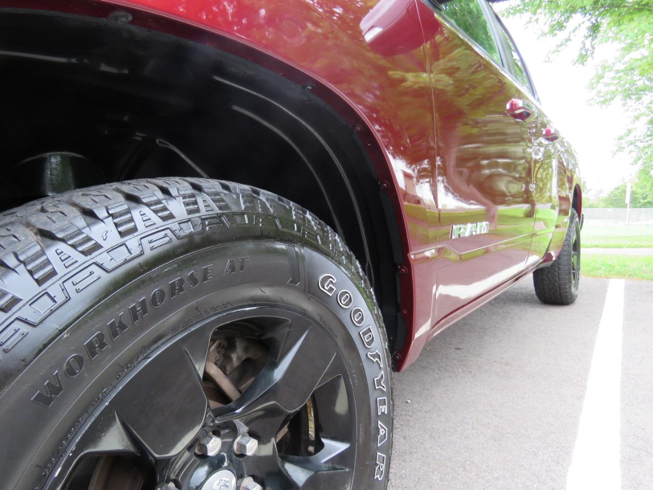 RAM 1500 Big Horn Quad Cab 4WD 2019