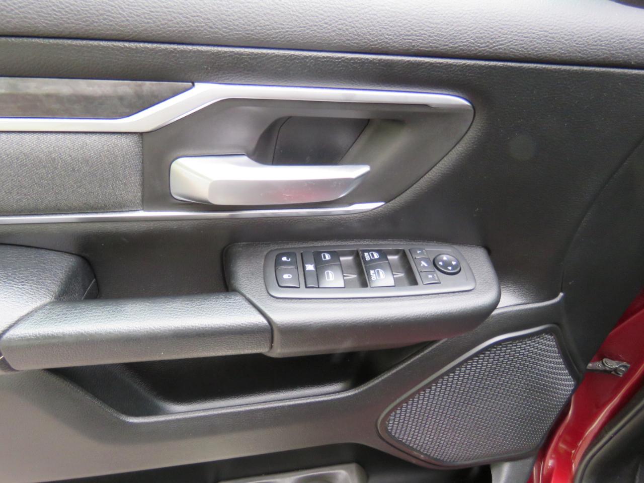 RAM 1500 Big Horn Quad Cab 4WD 2019