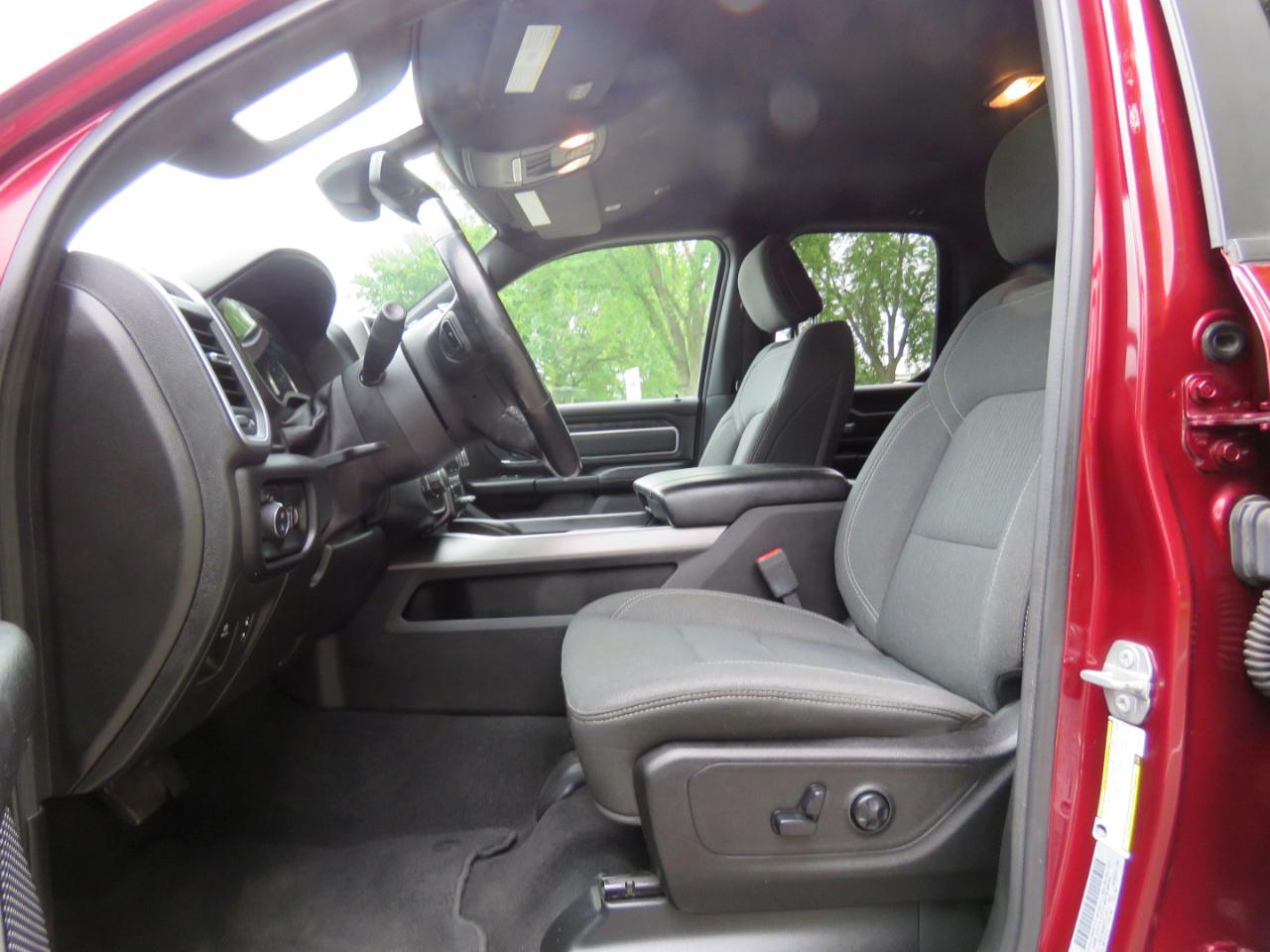 RAM 1500 Big Horn Quad Cab 4WD 2019