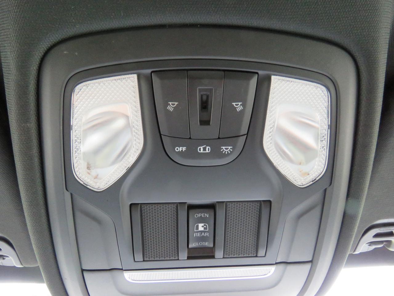 RAM 1500 Big Horn Quad Cab 4WD 2019