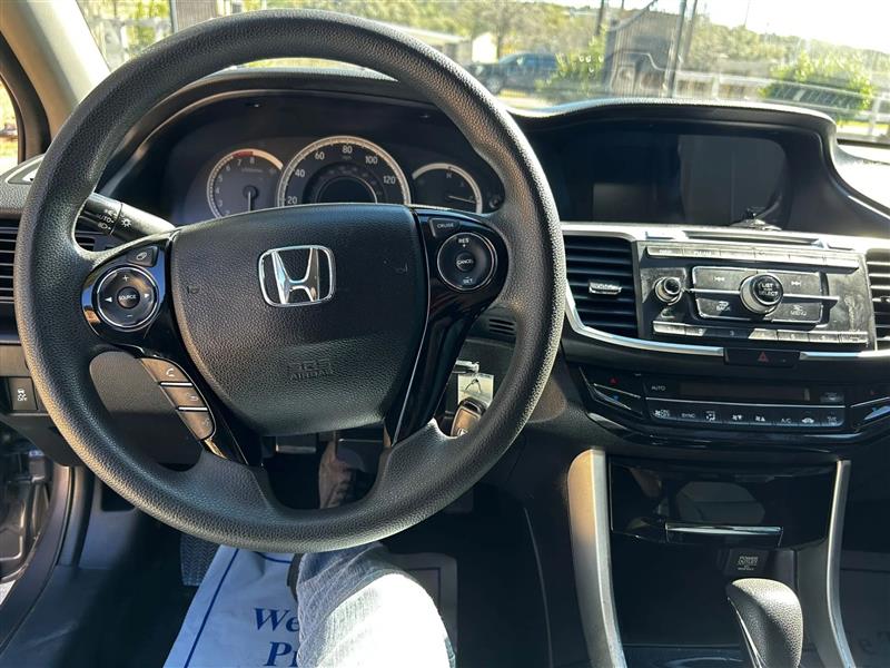Honda Accord LX Sedan CVT 2017