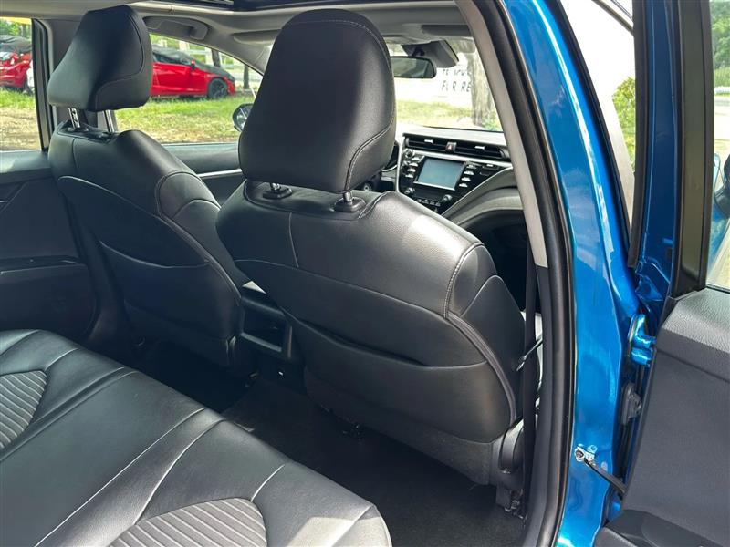 Toyota Camry SE 2018