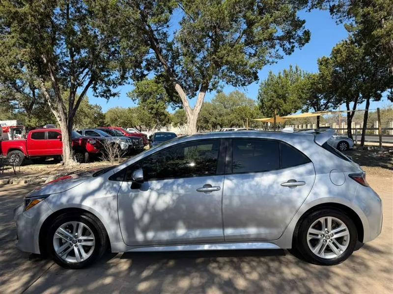 Toyota Corolla SE Hatchback CVT 2021