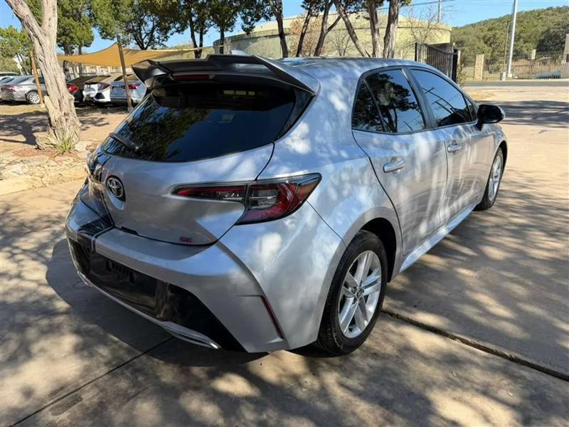 Toyota Corolla SE Hatchback CVT 2021