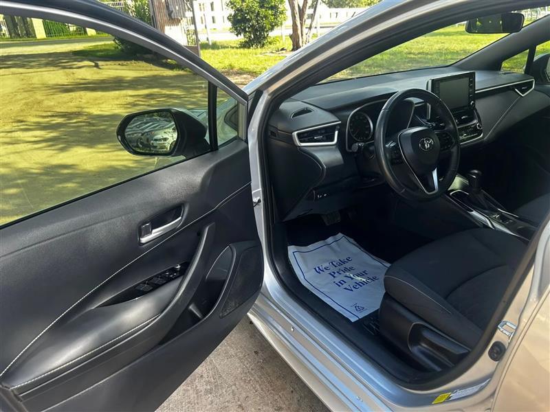 Toyota Corolla SE Hatchback CVT 2021