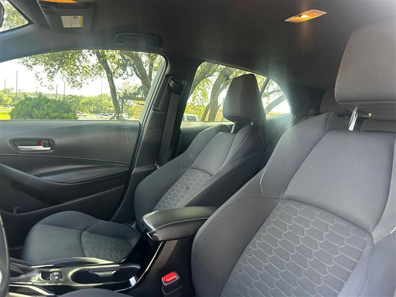 Toyota Corolla SE Hatchback CVT 2021