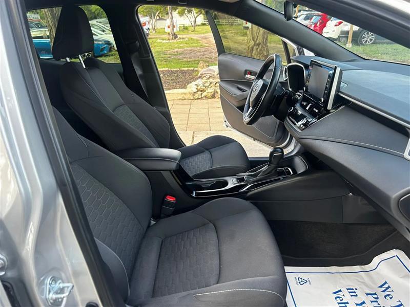 Toyota Corolla SE Hatchback CVT 2021