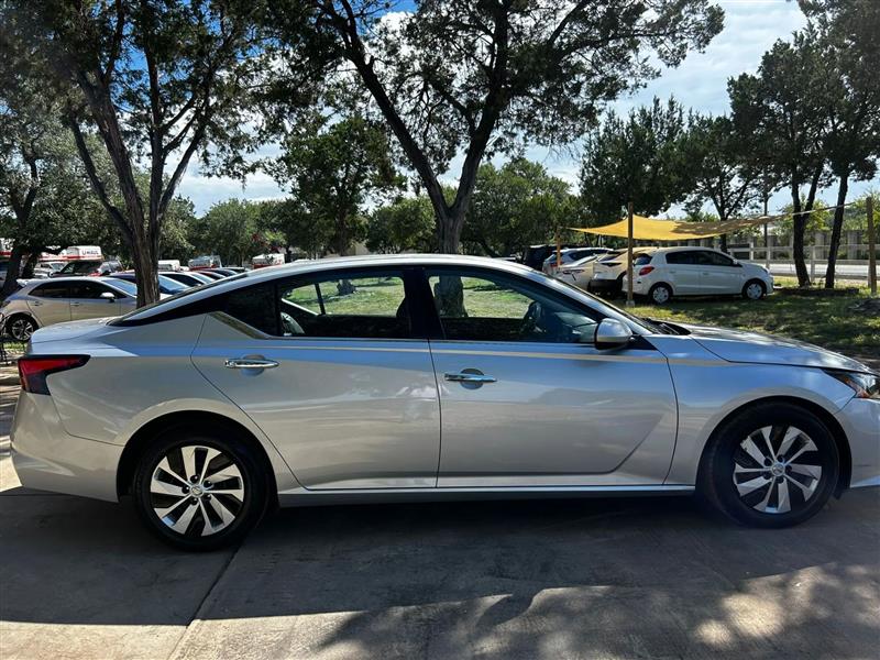Nissan Altima 2.5 S 2022 Nissan Altima 2.5 S 2022
