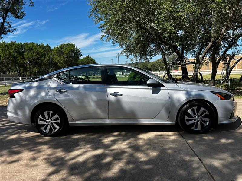 Nissan Altima 2.5 S 2022