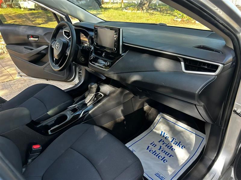 Toyota Corolla LE 2020