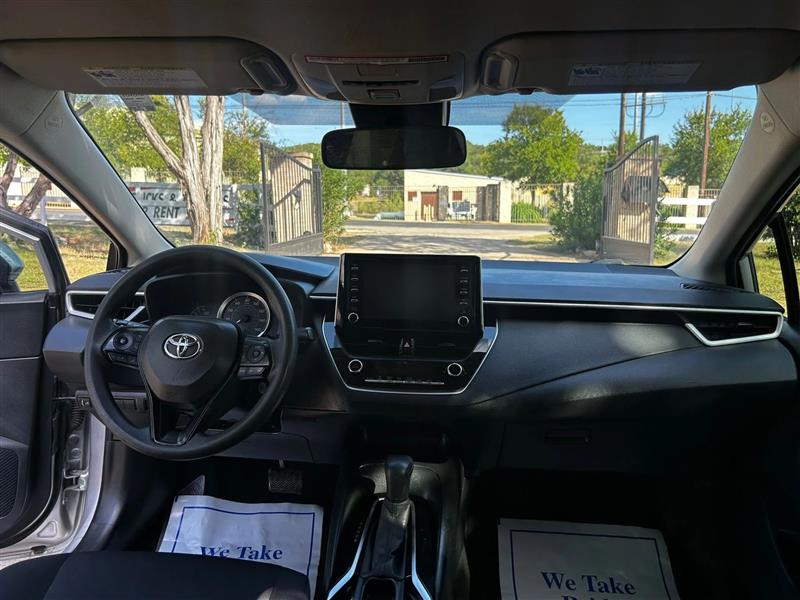 Toyota Corolla LE 2020