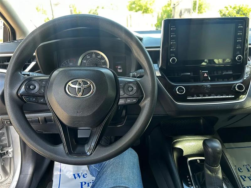 Toyota Corolla LE 2020