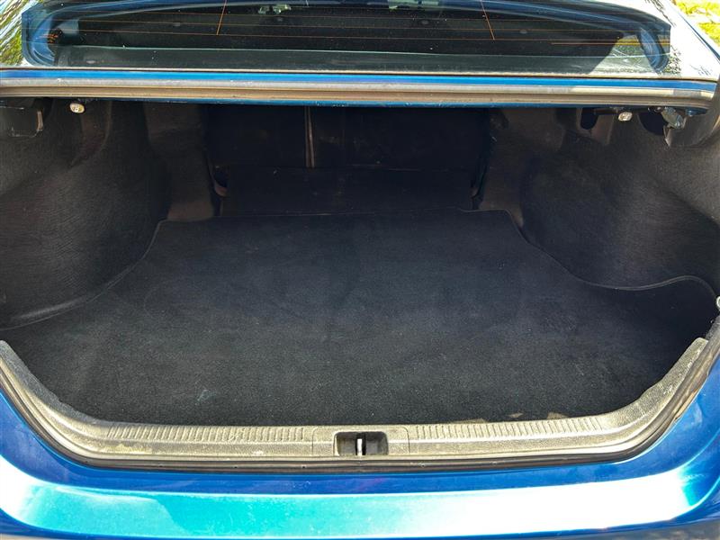 Toyota Camry SE 2019