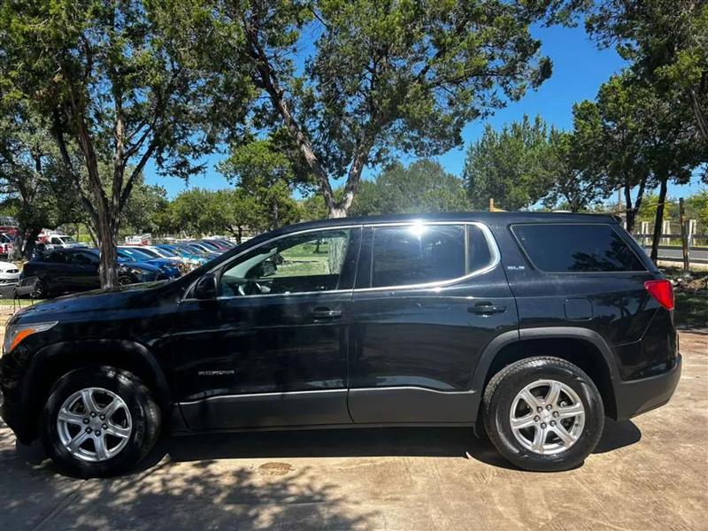 GMC Acadia SLE-1 FWD 2019