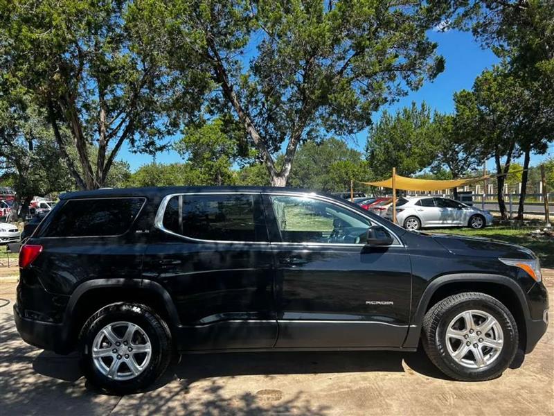 GMC Acadia SLE-1 FWD 2019