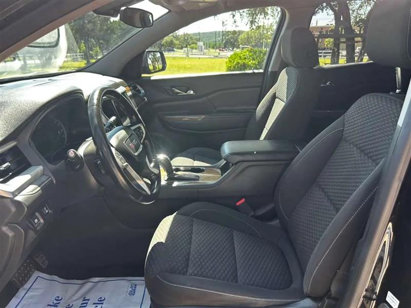 GMC Acadia SLE-1 FWD 2019