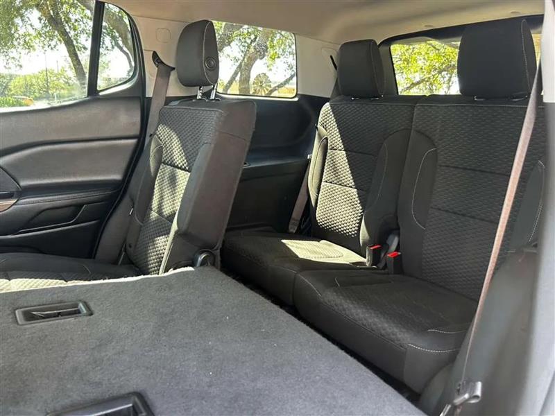 GMC Acadia SLE-1 FWD 2019