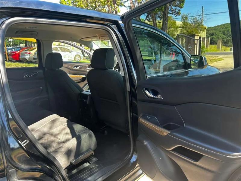 GMC Acadia SLE-1 FWD 2019