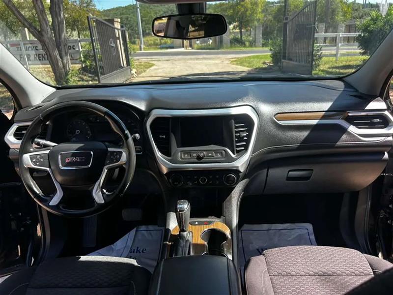 GMC Acadia SLE-1 FWD 2019