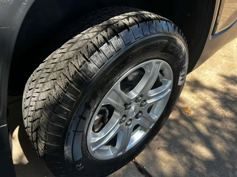 GMC Acadia SLE-1 FWD 2019