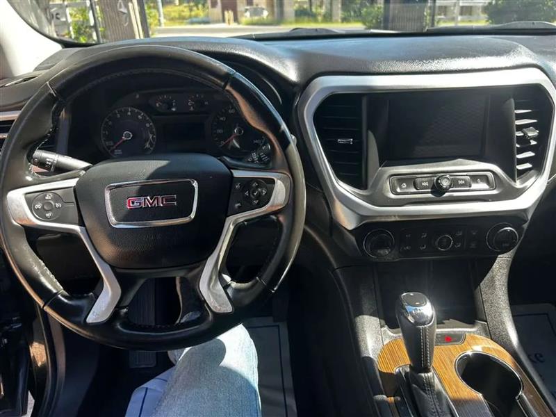 GMC Acadia SLE-1 FWD 2019