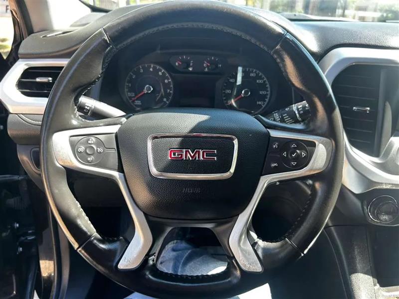 GMC Acadia SLE-1 FWD 2019