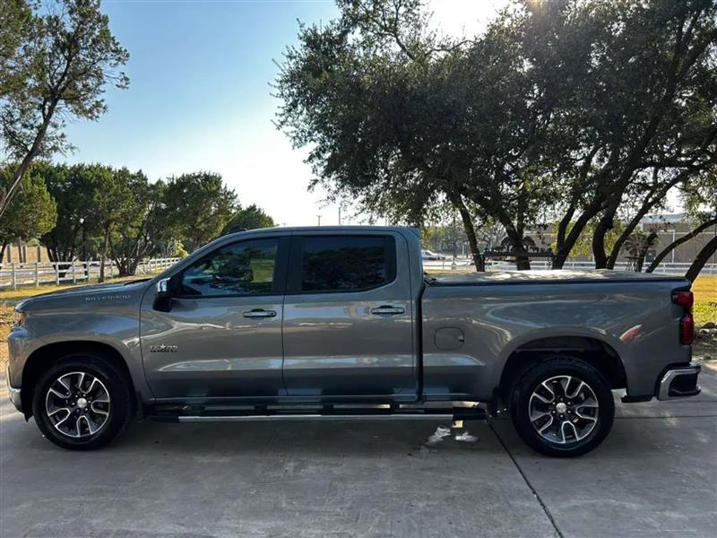Chevrolet Silverado 1500 LT Crew Cab 2WD 2021