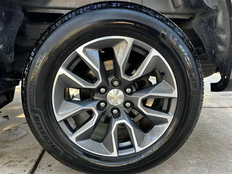 Chevrolet Silverado 1500 LT Crew Cab 2WD 2021