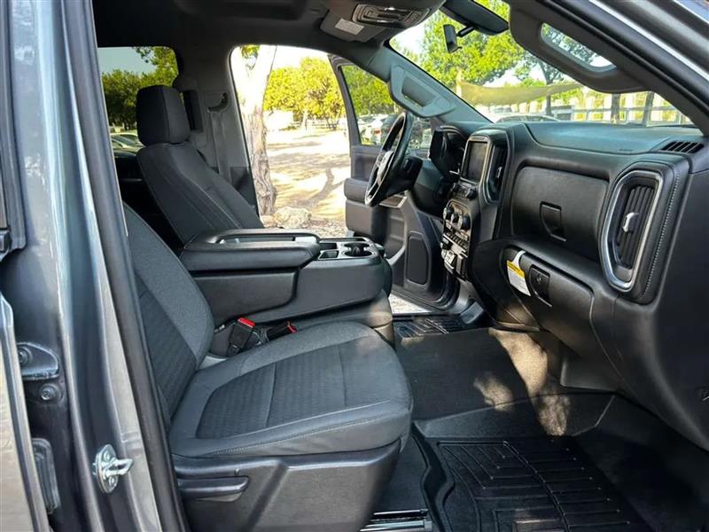 Chevrolet Silverado 1500 LT Crew Cab 2WD 2021