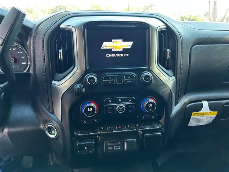 Chevrolet Silverado 1500 LT Crew Cab 2WD 2021