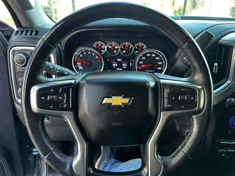 Chevrolet Silverado 1500 LT Crew Cab 2WD 2021